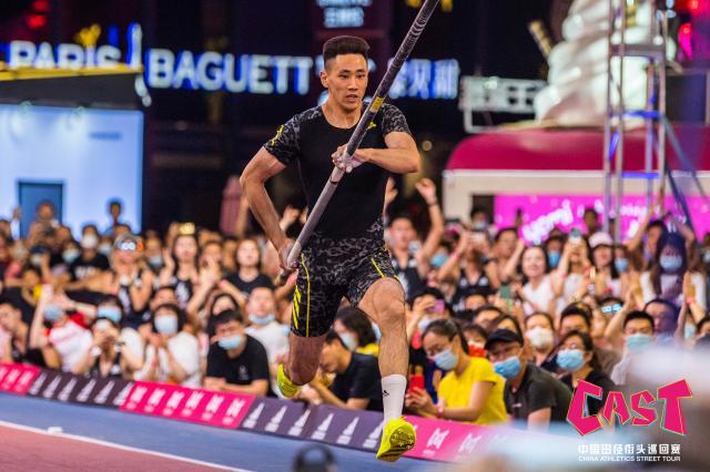 撑杆跳街头赛丁邦超夺冠 达标东奥却仍成“奢望”？